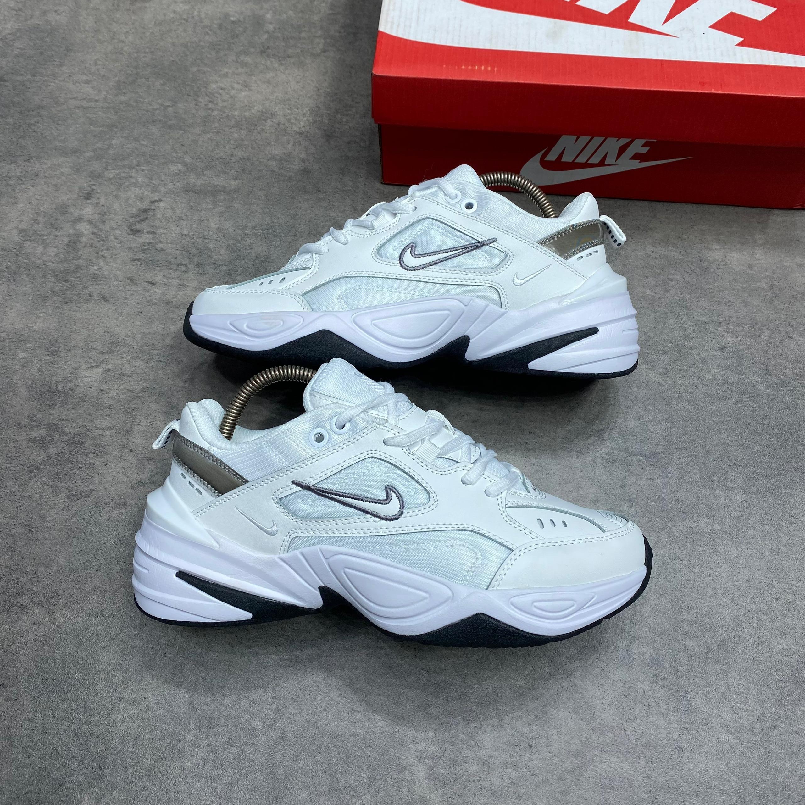 NIKE M2K TEKNO - Image 3
