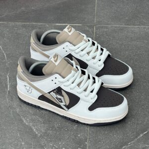 NIKE SB DUNK LOW x OTOMO KATSUHIRO