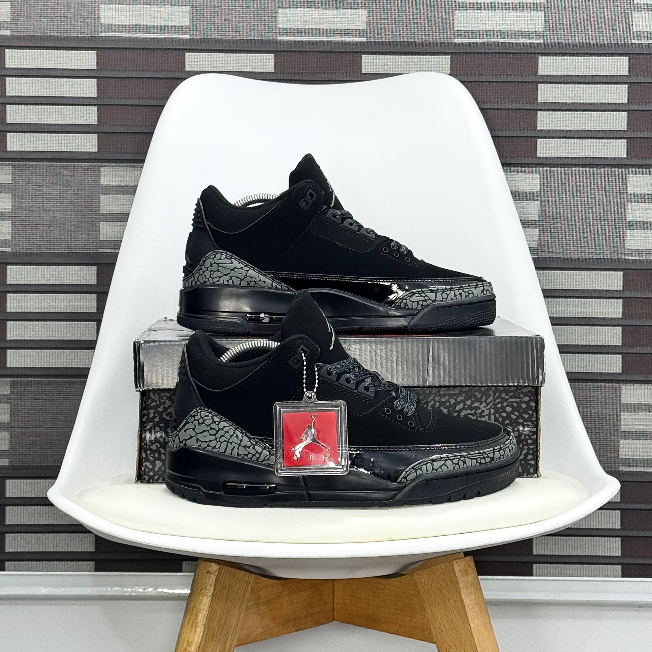 NIKE AIR JORDAN 3 ‘BLACK CAT’ - Image 3