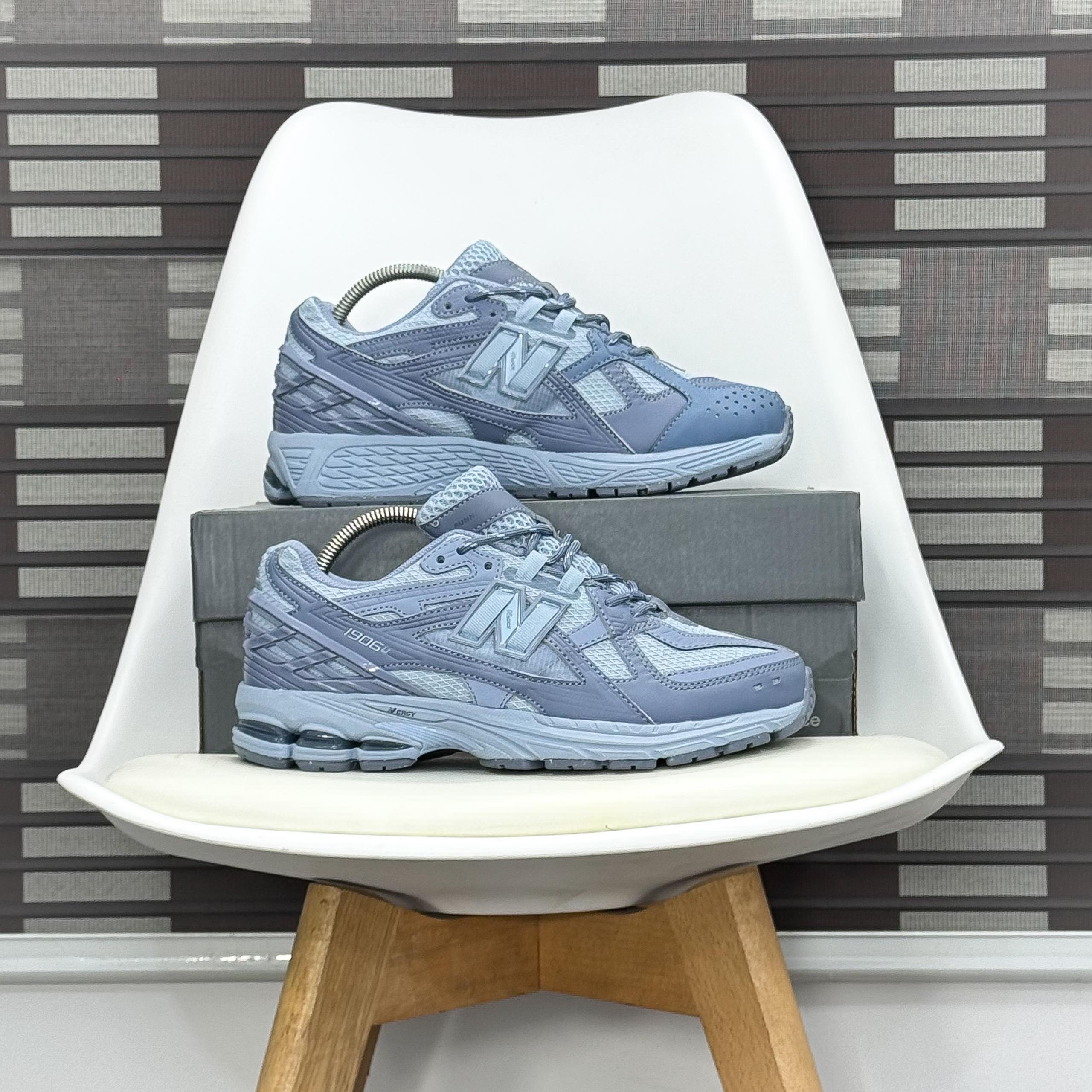 NEW BALANCE 1906U - Image 4