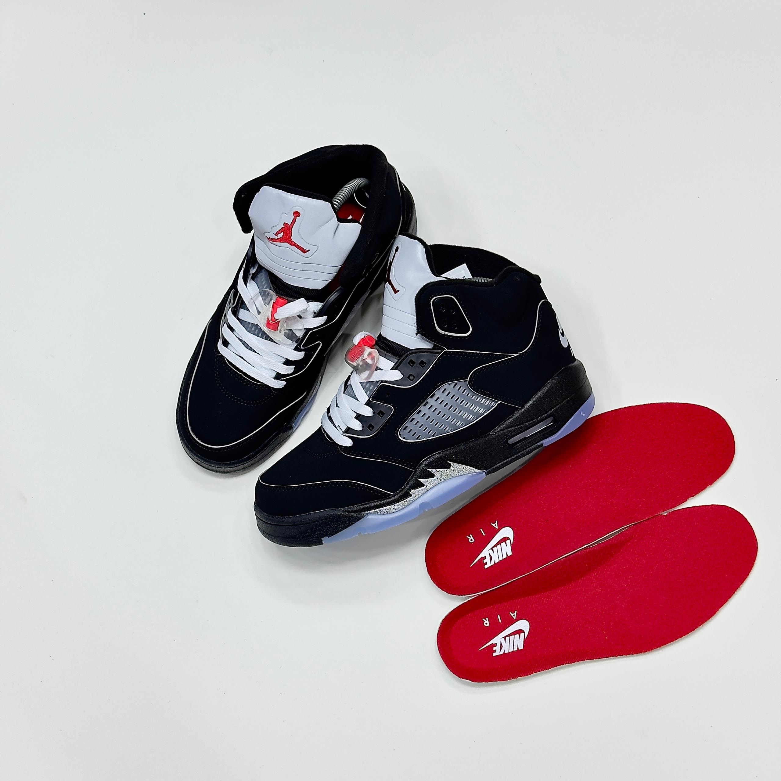 NIKE AIR JORDAN 5 OG ‘BLACK METALLIC REIMAGINED’ - Image 3