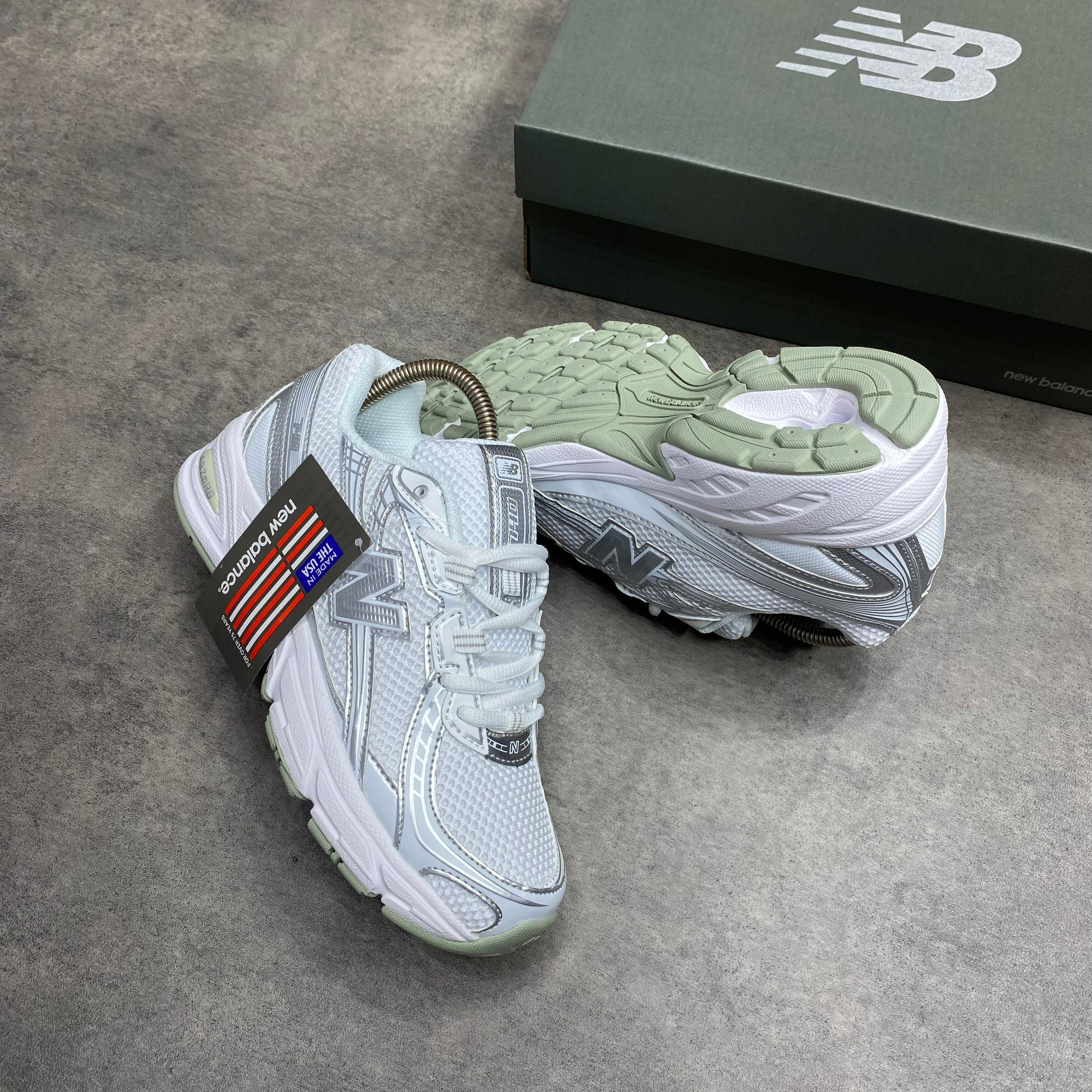 NEW BALANCE 740 (2 Color ways) - Image 4