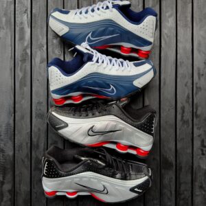 NIKE SHOX R4 (2 Color-ways)