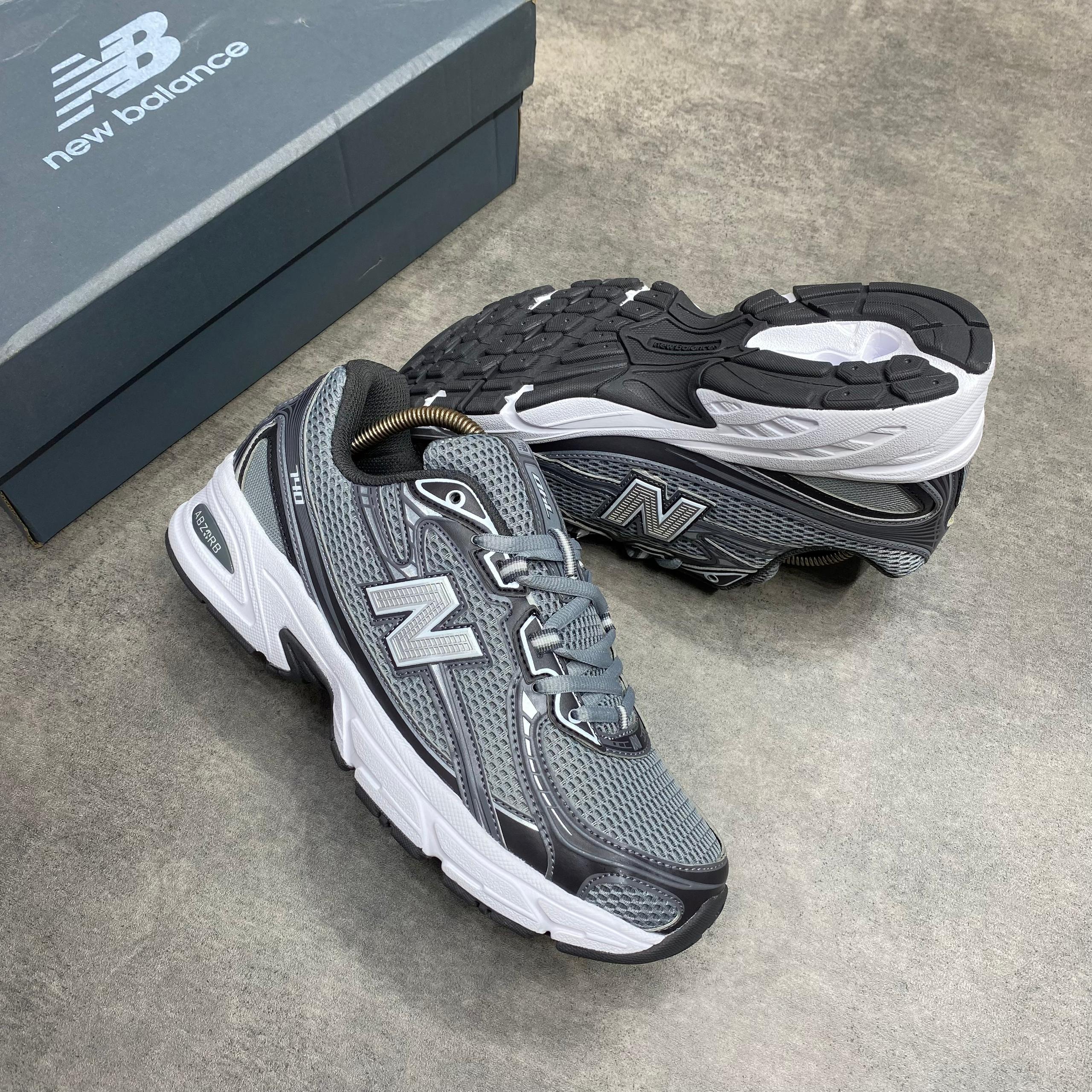 NEW BALANCE 740 (2 Color ways) - Image 3