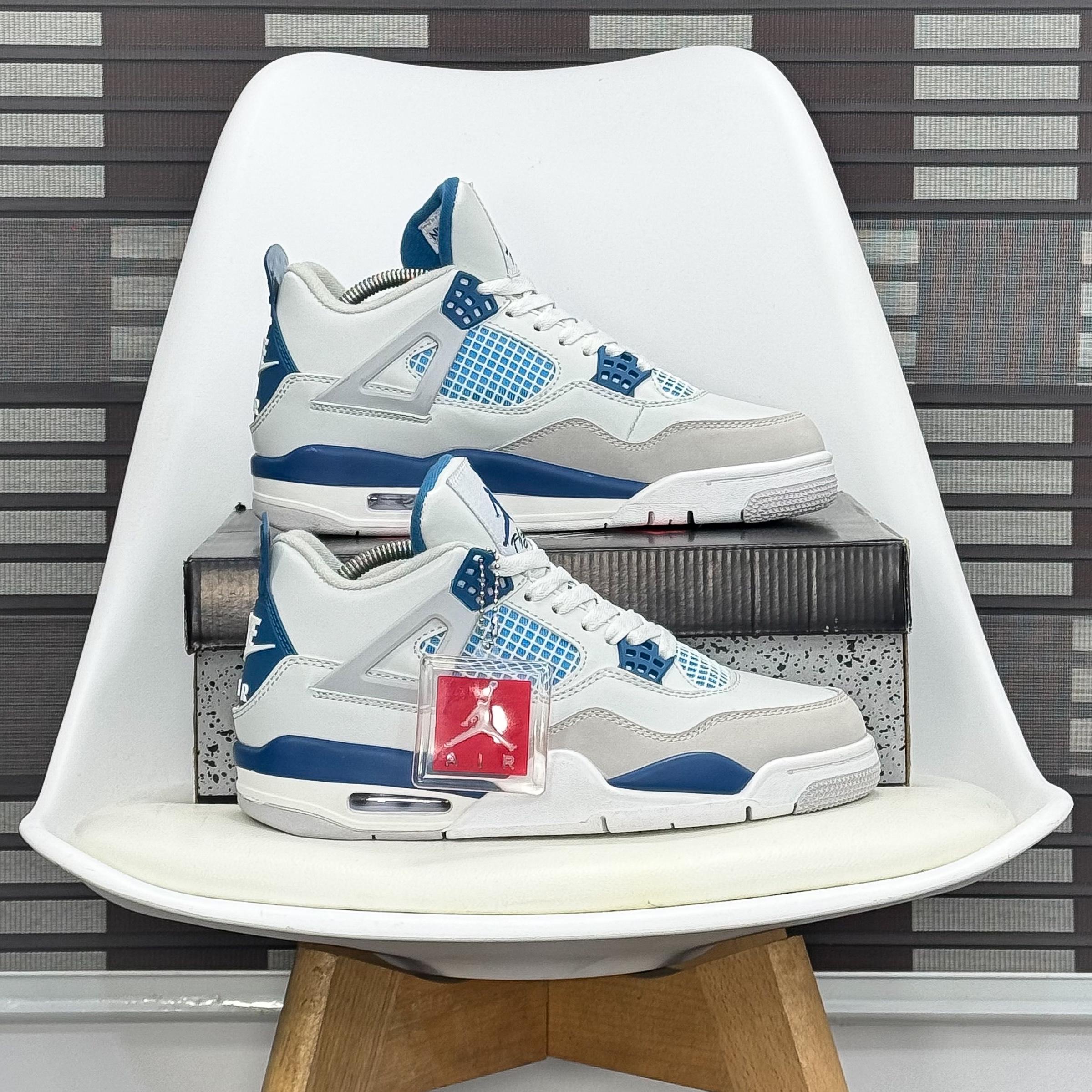 NIKE AIR JORDAN 4 RETRO (3 Color-ways) - Image 3