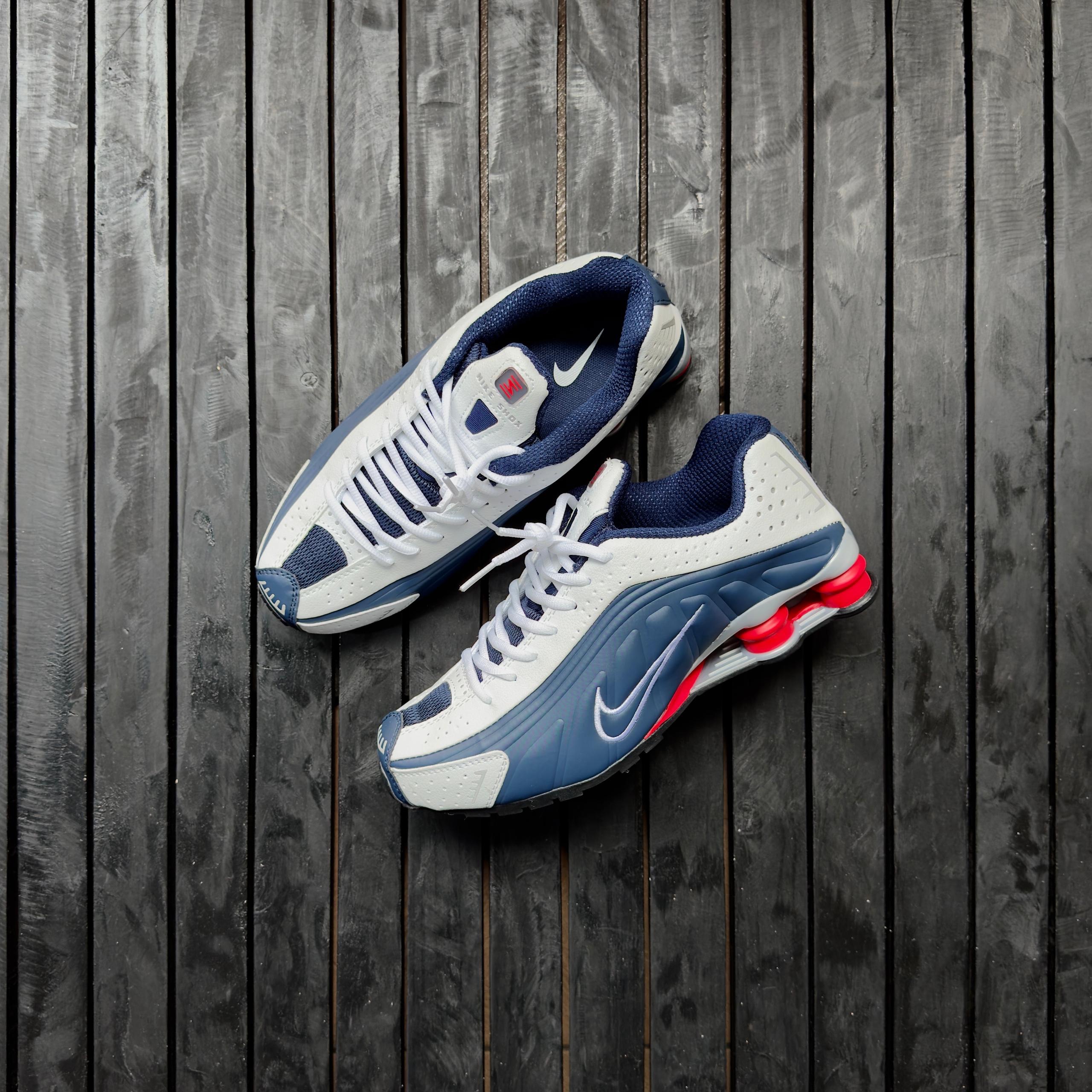 NIKE SHOX R4 (2 Color-ways) - Image 3