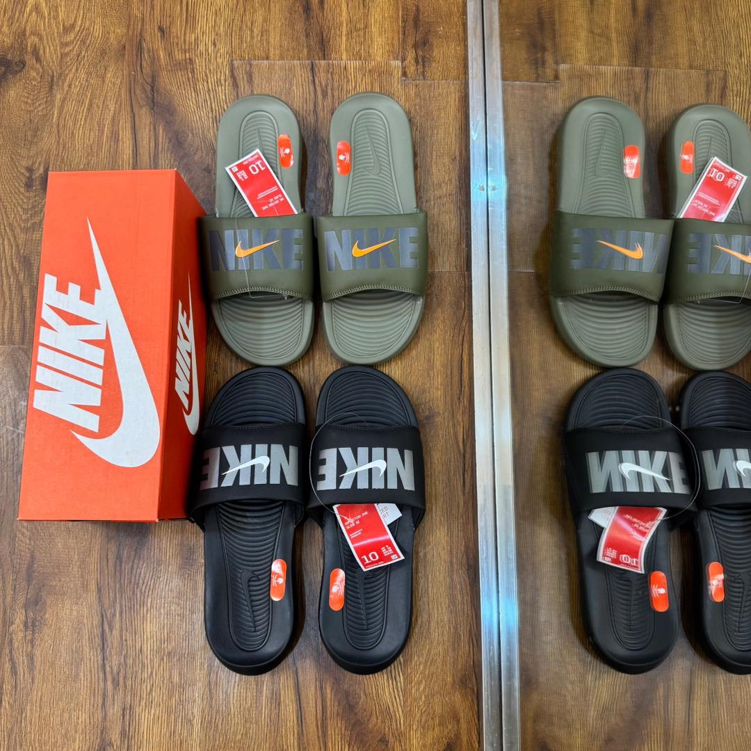 NIKE VICTORI SE SLIDES (3 Color-ways) - Image 3