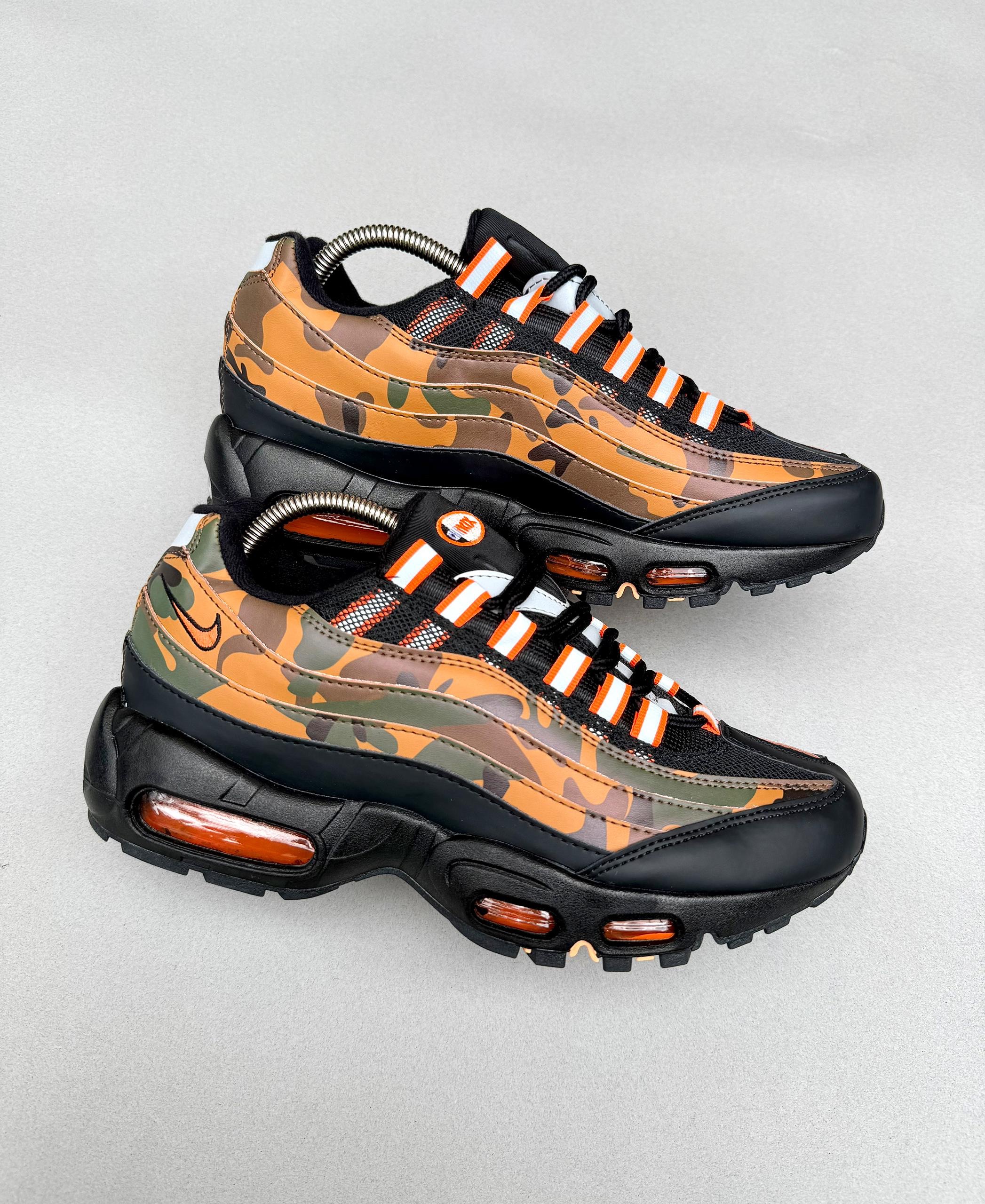 NIKE AIR MAX 95 (2 Color-ways) - Image 2