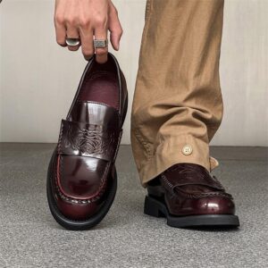 MIDNIGHT EMBLEM VAMPIRE EMBOSSED COWHIDE LOAFERS