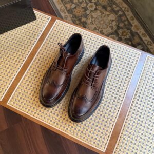 LEATHER SEMI-BROGUE SHOES WITH LUG SOLES