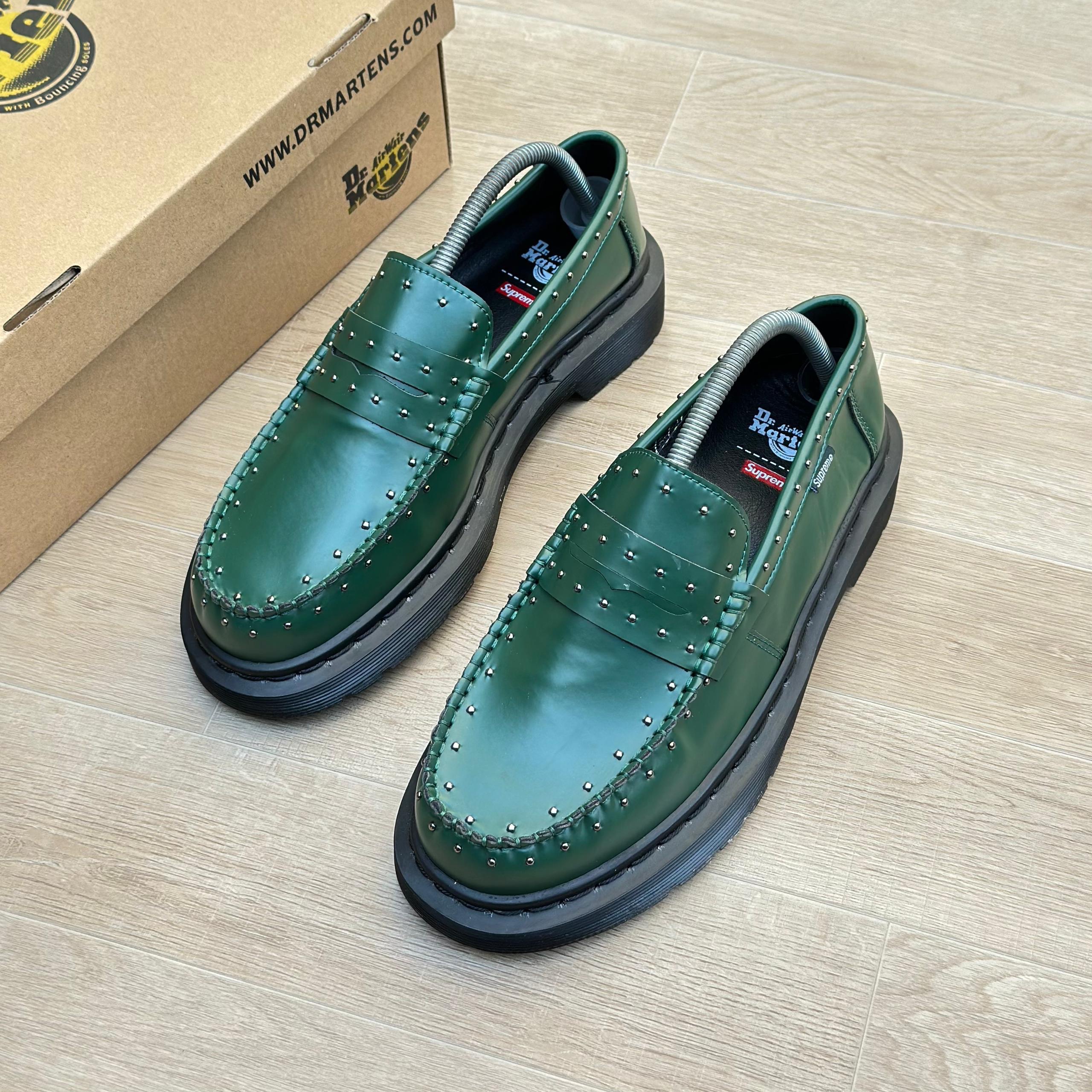 DR MARTENS x SUPREME STUDDED PENTON LOAFERS - Image 3